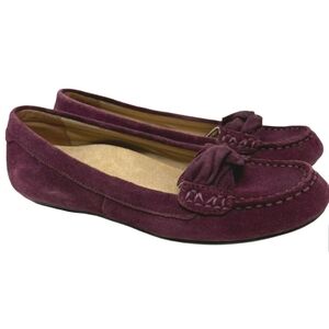 Vionic Norah Burgandy Suede Moccasin With Bow Detail